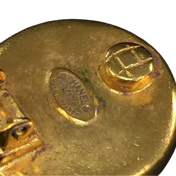 Chanel Coco Mark Colored Stone Oval Vintage Earrings RARE!!!! - Picture 6 of 6